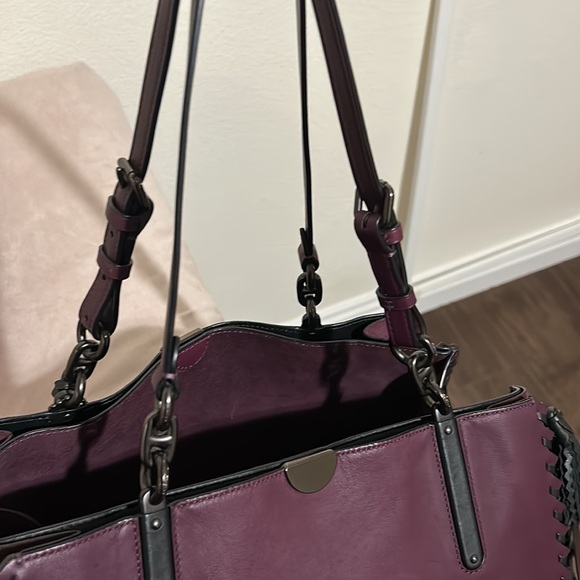 Coach x Chelsea Champlain Dreamer Tote 34 With Moth Tattoo - Picture 12 of 17